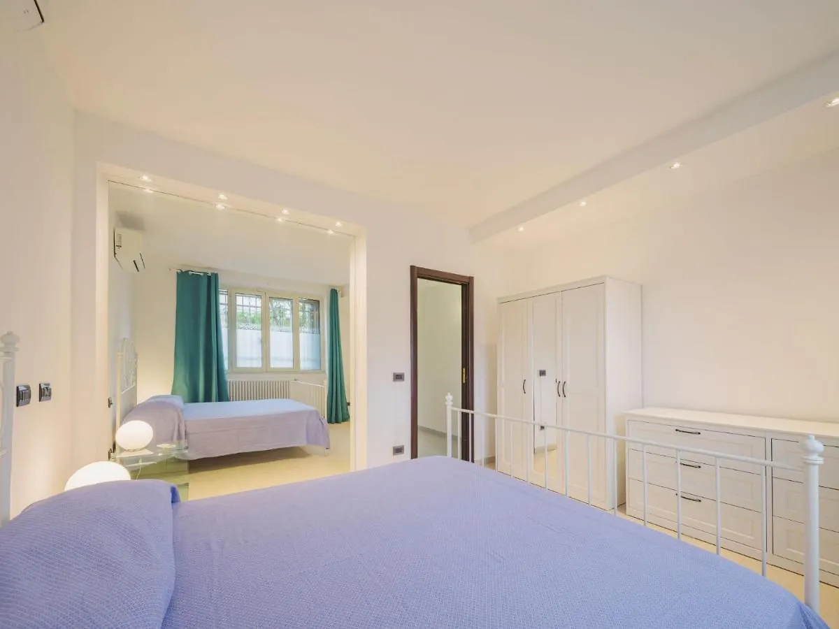 Apartment Appartamento Leonardo By Interhome Viareggio